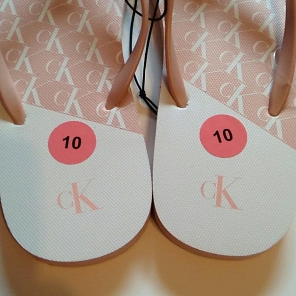 Nwt Calvin Klein Flip Flop (10) - Picture 4 of 8